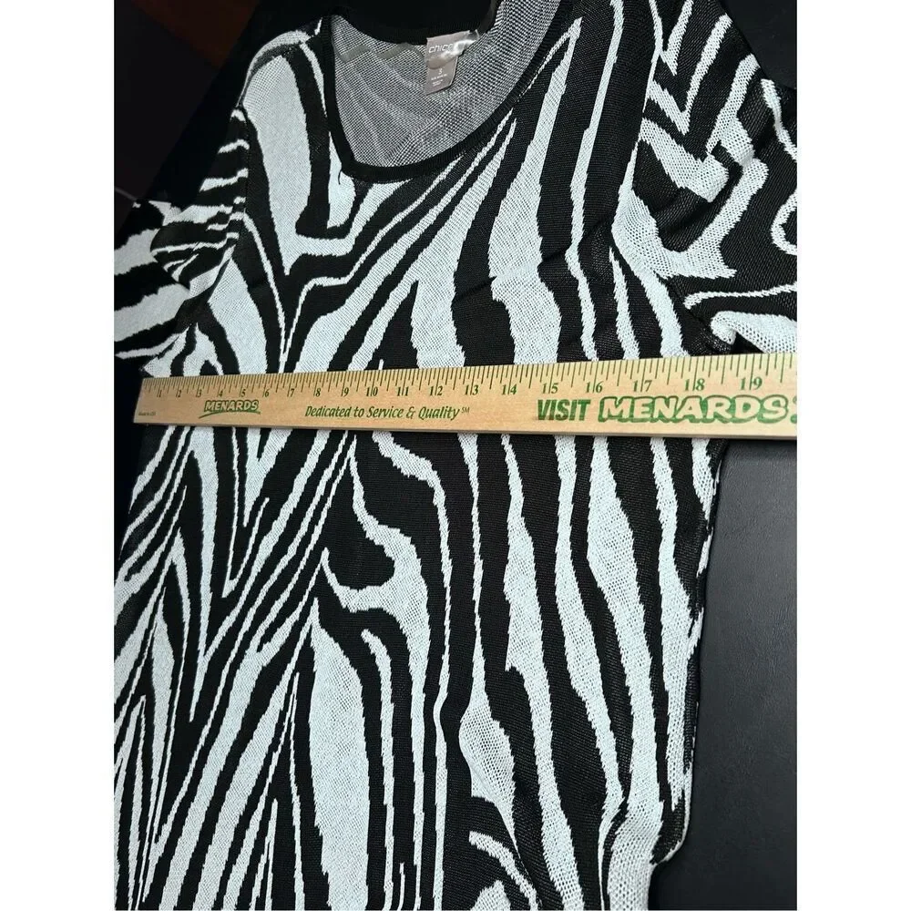 Chico’s Bold Black & White Zebra Print Tunic Sweater Size 3/US Size XL